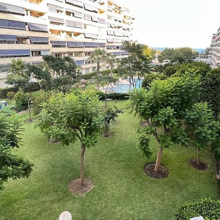 Marbella Piso En Casco Junto A Playa Piscina In Summer Season Екстер'єр фото